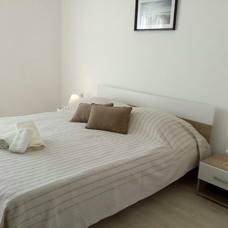 Apartman Knapic Koromačno Kültér fotó