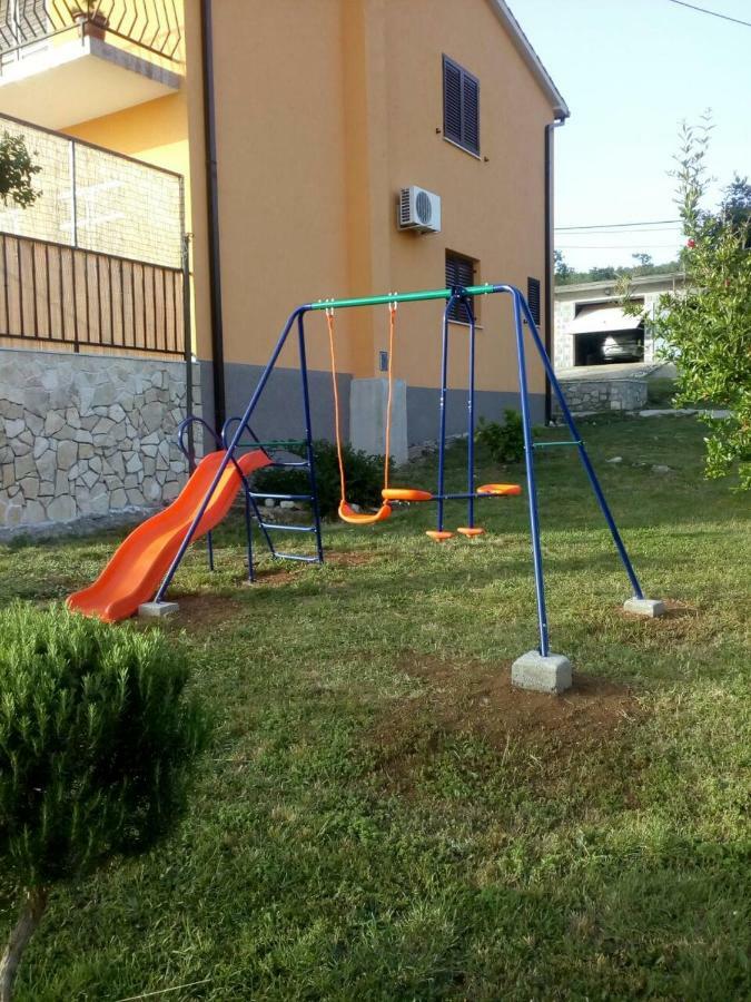 Apartman Knapic Koromačno Kültér fotó